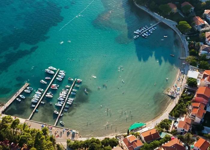 696-8 For 2+2 Pers. In Apartament Lopar